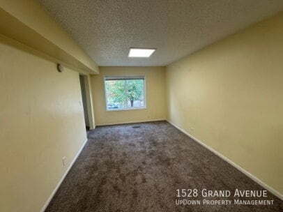 Photo - 1528 Grand Ave