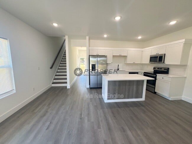 Photo - 4056 Parris Bridge Rd