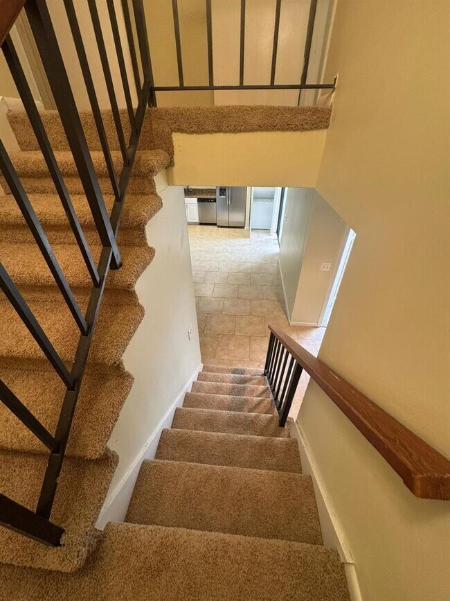 Photo - 11976 Shakerwood Ln