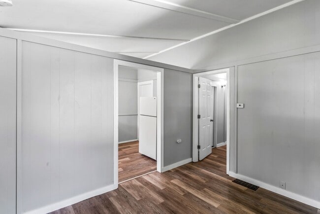 Photo - Affordable Comfort in Independence — 1-Bed...