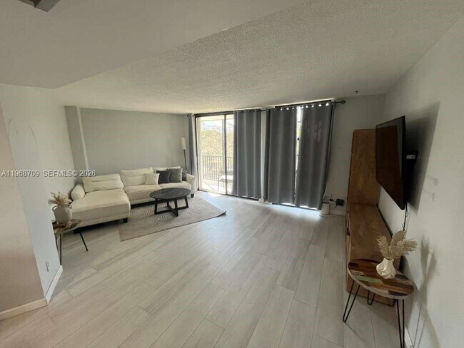 Photo - 3475 N Country Club Dr Unit 405