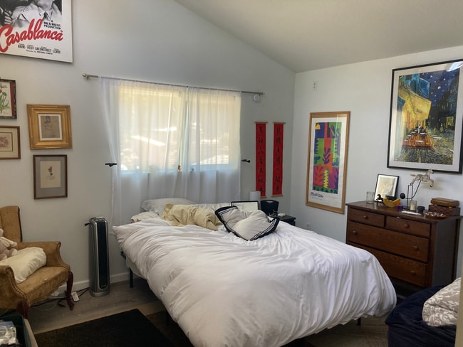 Dormitorio - 855 Granite Ridge Dr Unidad Upstairs Blue House