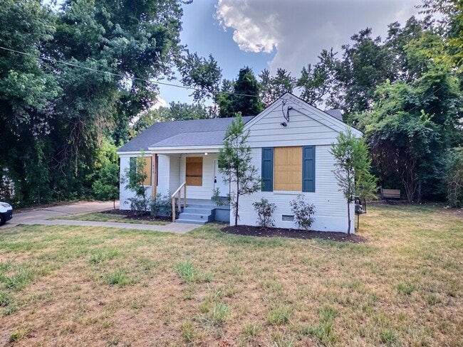 Photo - 1473 Oberle Ave
