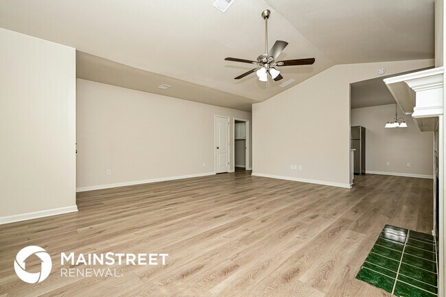 Photo - 80 Lakeview Trail