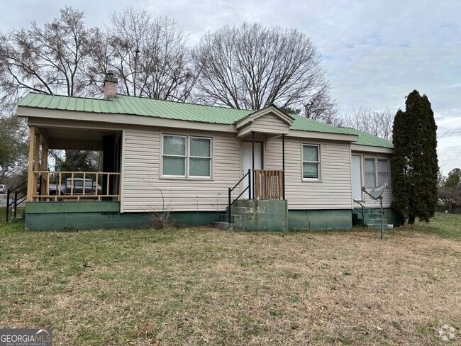 Building Photo - 63 Brackett Ridge Rd Rental