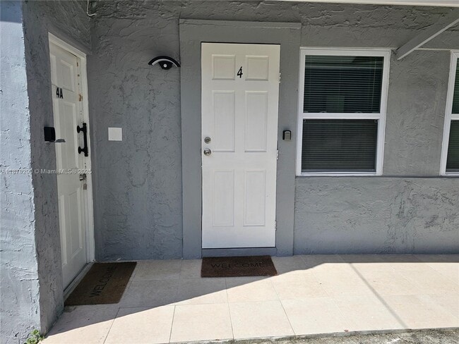 Photo - 1265 SW 4th St Unidad 4