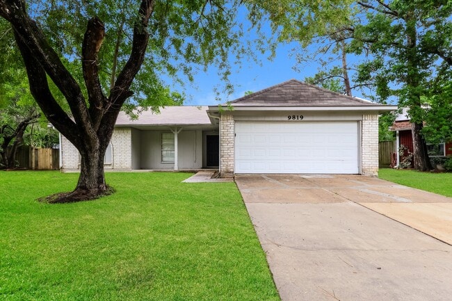 Building Photo - 9819 Kiwi Ln