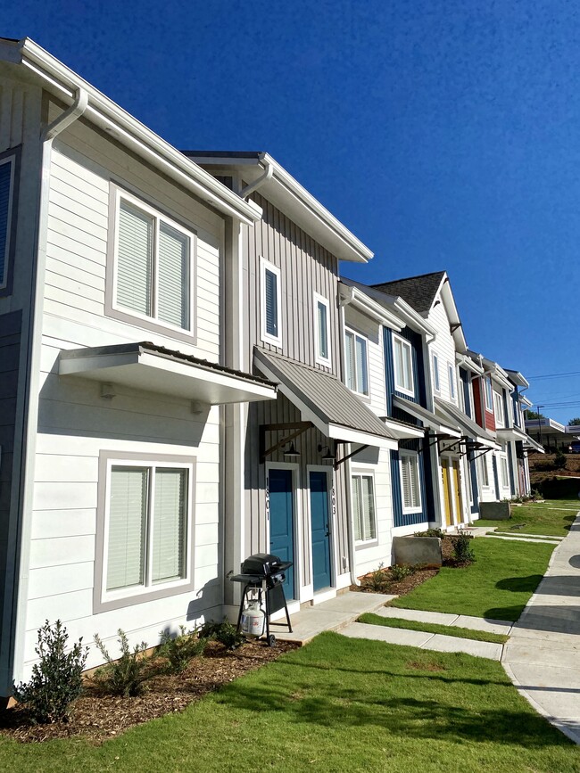 Cambridge Creek Clemson - Cambridge Creek Clemson Townhomes