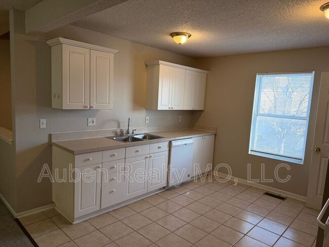 Photo - 5644 N Anita Ave