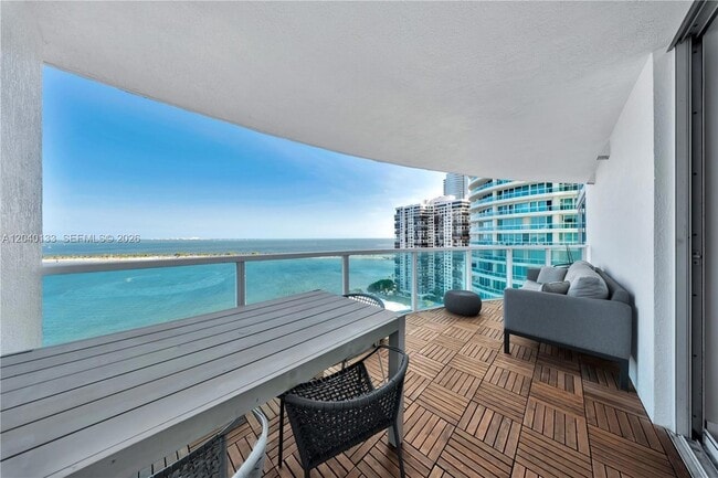 Building Photo - 2101 Brickell Ave Unit 1907