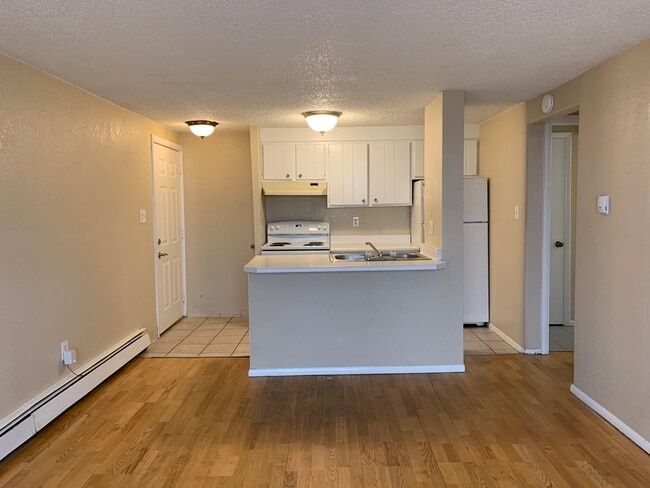 Photo - 1148 N Washington St Unidad 1