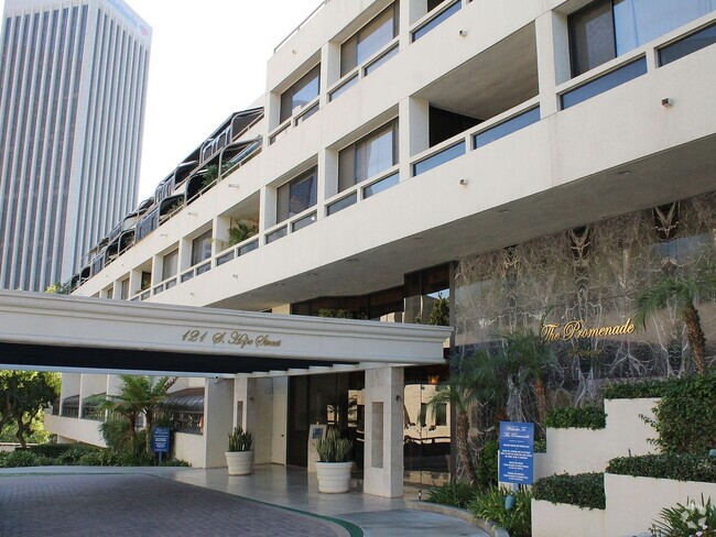 Building Photo - 2bed 2bath in Los Angeles Unit 318 Rental
