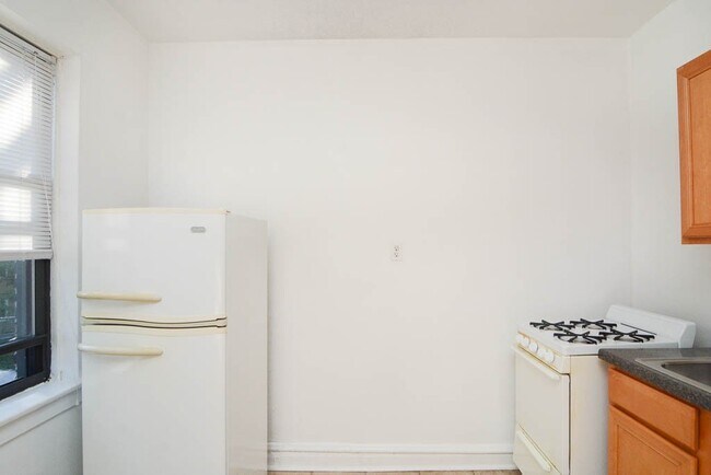 Photo - 4832 N Damen Ave Unidad 213