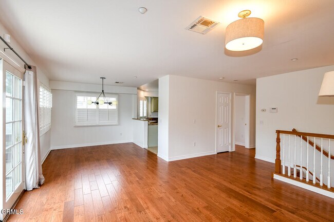 Photo - 1935 Fremont Ave Unidad C