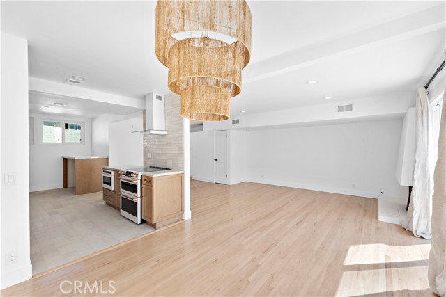 Photo - 456 Orion Way