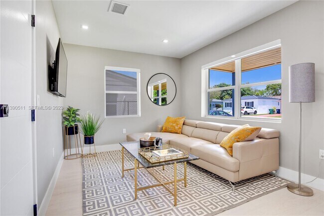 Photo - 6428 SW 23rd St