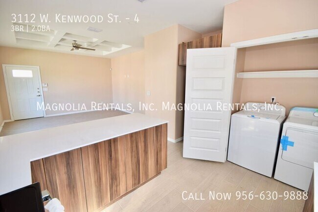 Photo - 3112 W Kenwood St Unit 4