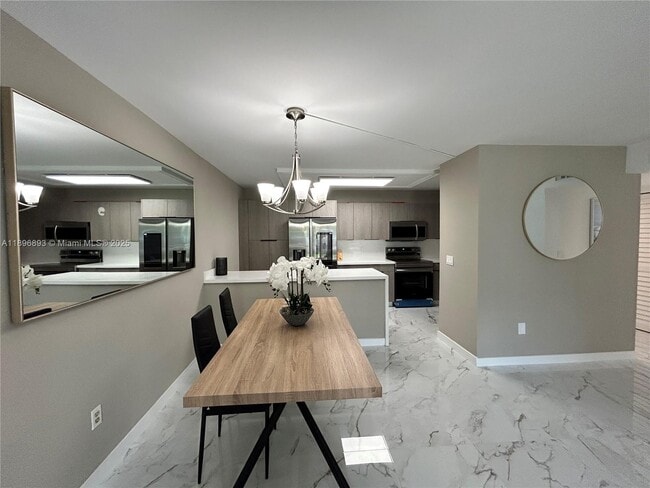 Photo - 1101 River Reach Dr Unidad 102