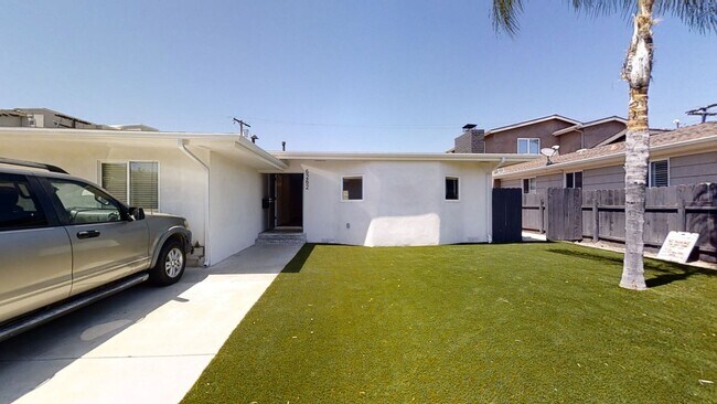 6262 Mary Ln Dr
