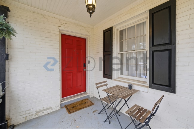 Photo - 1534 Beatie Ave SW