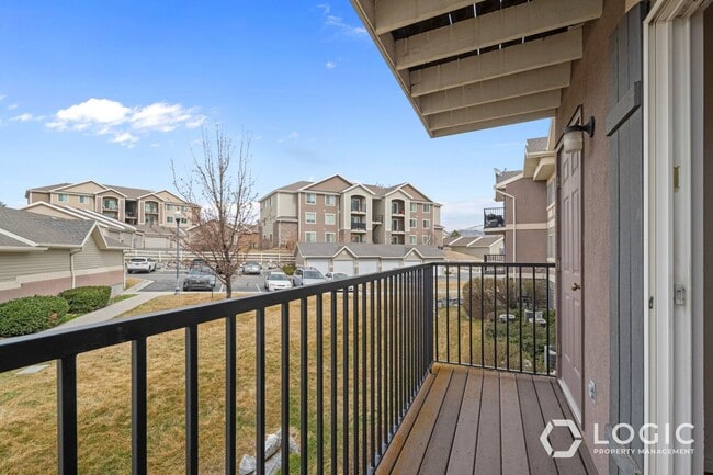 Photo - 2122 Morning Star Dr