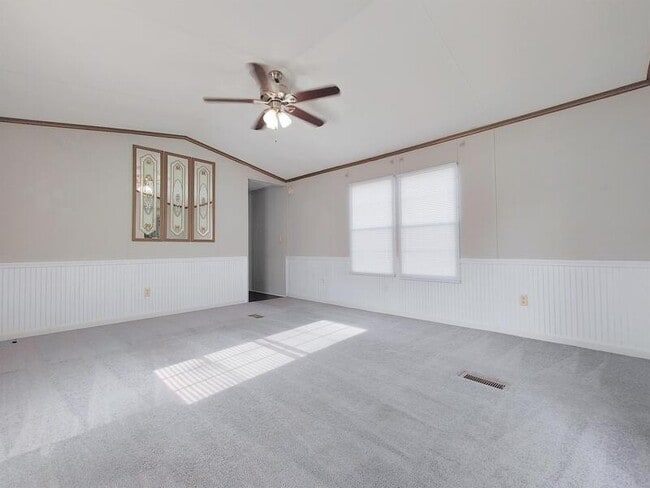 Photo - 504 Sunshine Dr