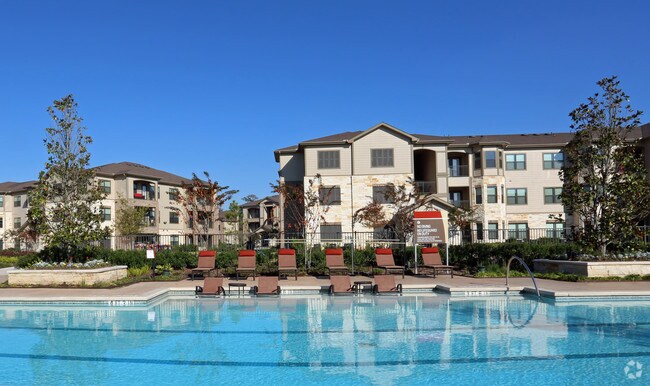 24 HR Resort Style Pool - The Preserve at Spring Creek