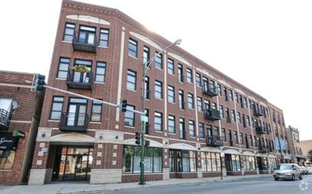 Building Photo - 3755 N Racine Ave Unit 2C Rental