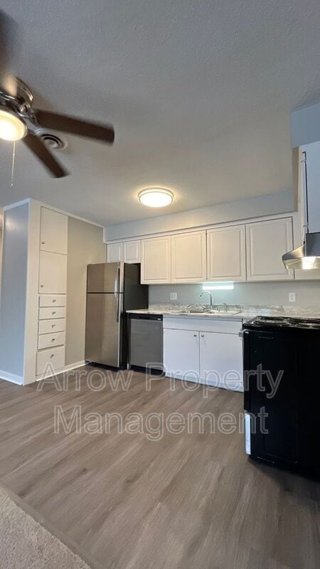 Photo - 2501 N Street-215