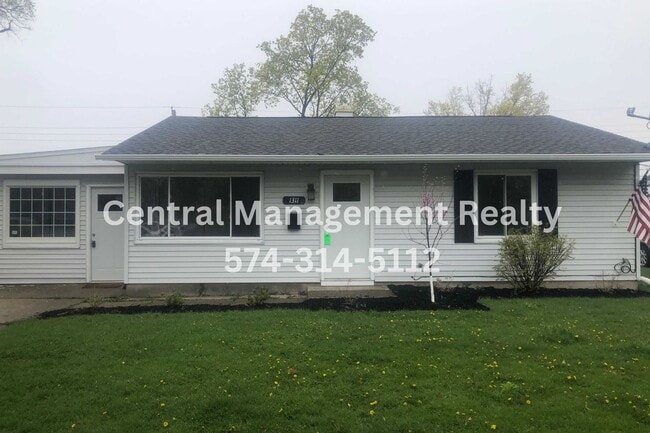 Building Photo - Updated 3 bedroom 1.5 bath home close to Notre Dame