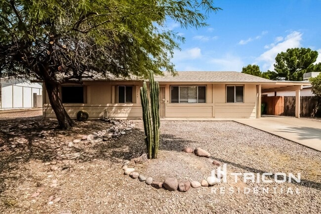 Photo - 1735 N 72nd St House