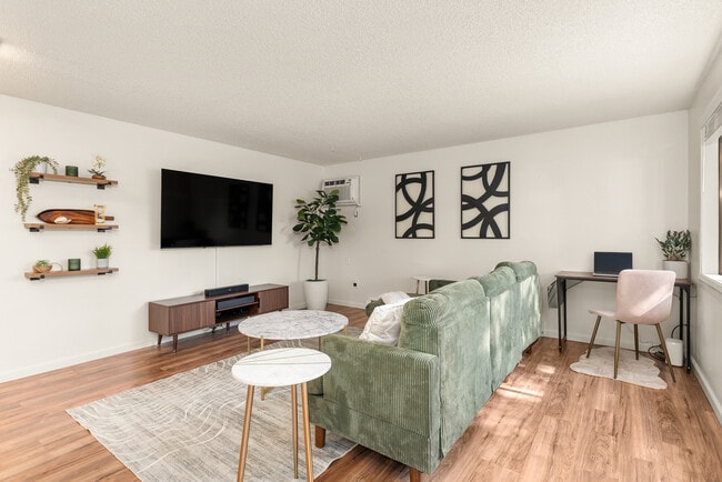 Building Photo - 120 W Cora Ave Unit 120 Rental
