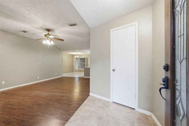 Photo - 21739 Park Bend Dr