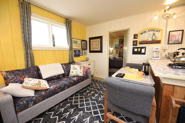 Photo - 759 MT-2 Unit ID1060677P