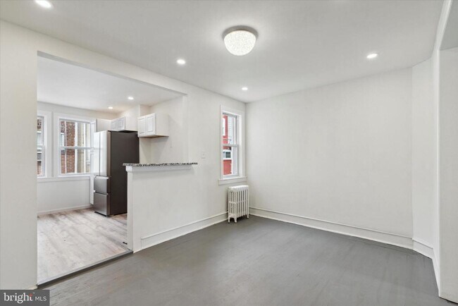 Photo - 2009 68th Ave