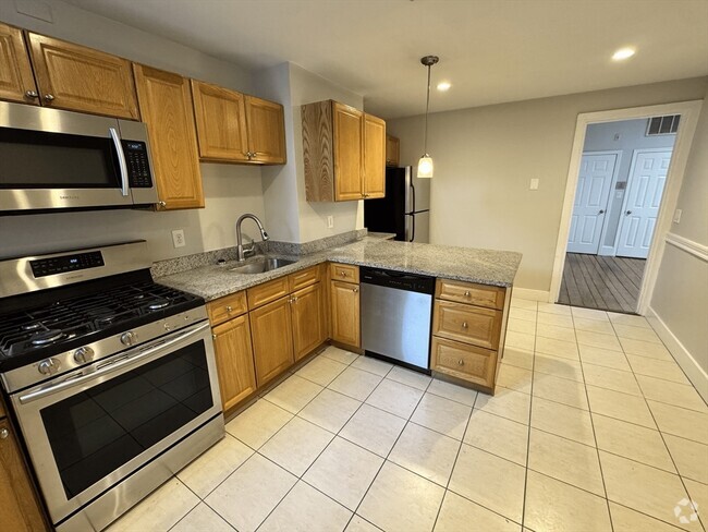 Building Photo - 602 Dorchester Ave Unit 3 Rental