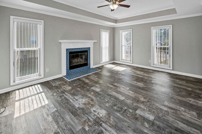 Photo - Refined 3-Bedroom Home with New LVP Flooring in Prime West Columbia Location!