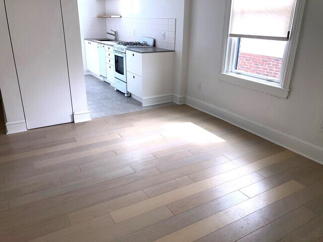 Photo - 1108 Pine Street Unit #3R