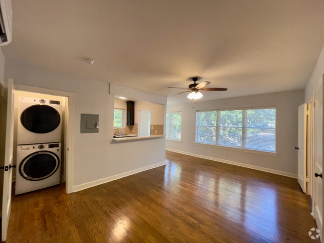 Building Photo - 1717 S Louisiana St Rental