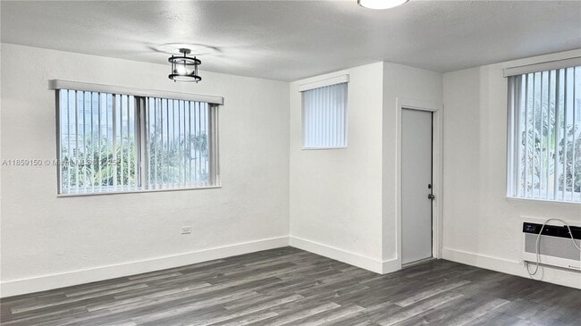 Building Photo - 7619 Abbott Ave Unit 10 Rental