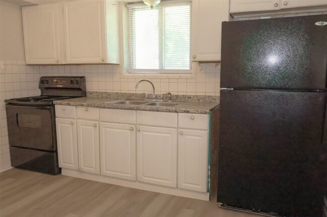 Photo - 4300 Begg Blvd