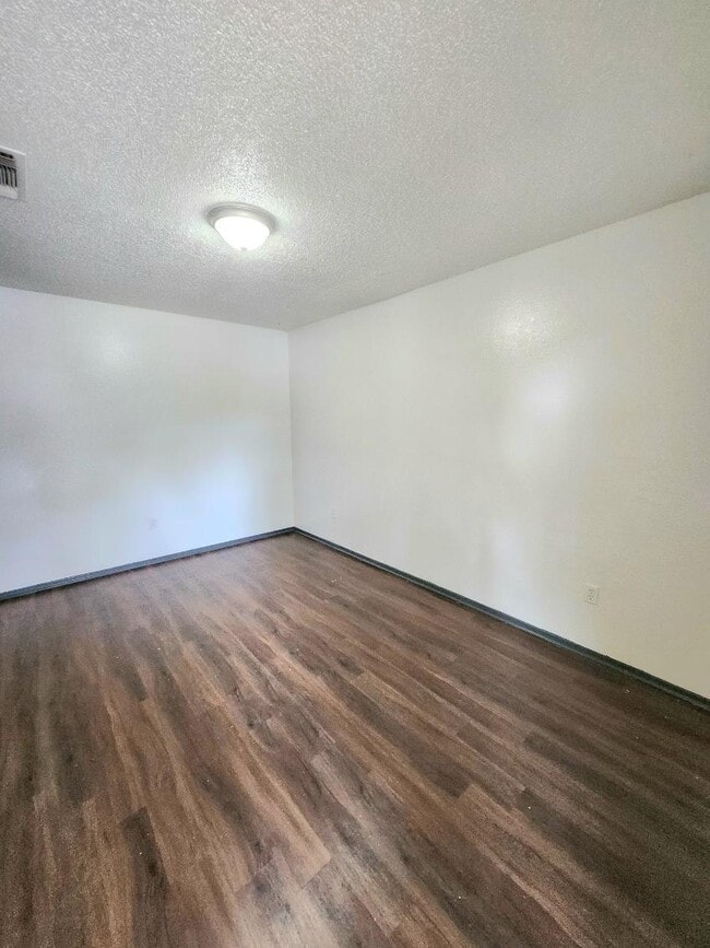 Photo - 4222 Bernice St Unit B