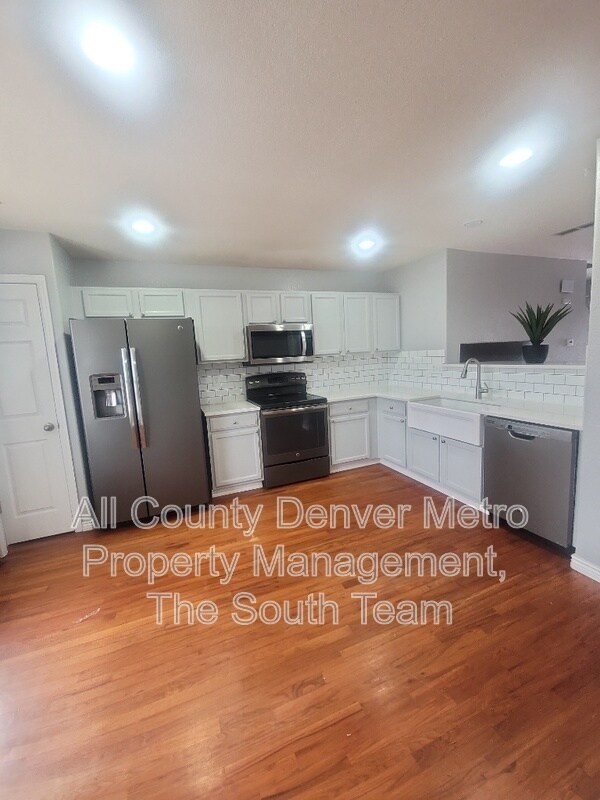 Photo - 4365 W Kenyon Ave