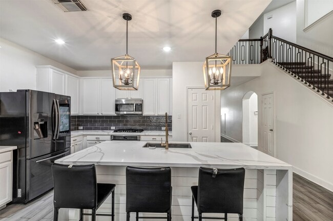 Photo - 22406 Miramar Crest Dr