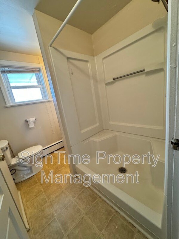 Photo - 819 Washington Ave