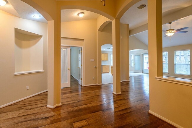 Photo - 19 Wild Orchid Ct