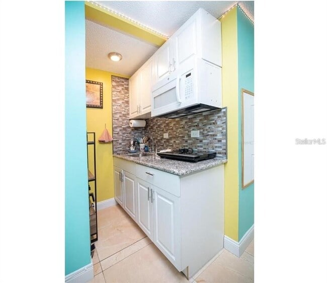 Photo - 111 Cuautla Way