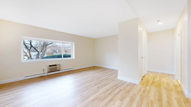 Photo - 525 Highland Ave Unidad 10