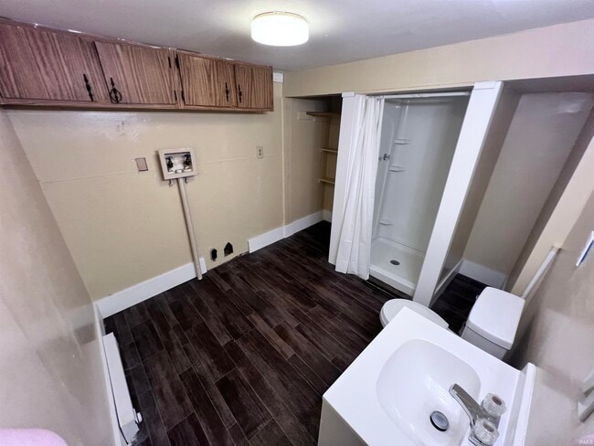 Photo - 1118-B 17th St