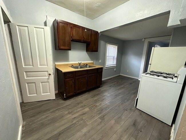 Photo - 227 Orange St Unit Apt #2